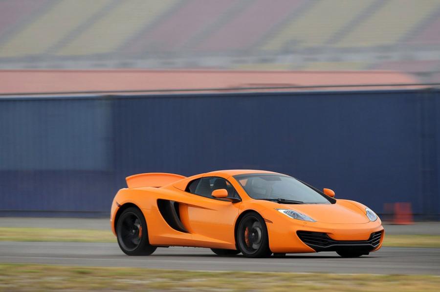  McLaren MP4-12C Spyder 2012 года  (фото 138 из 270)